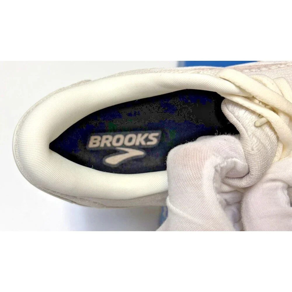 Brooks Ghost 16 Neutral White Cushioned Men’s Running Shoe Size 11.5M New in Box